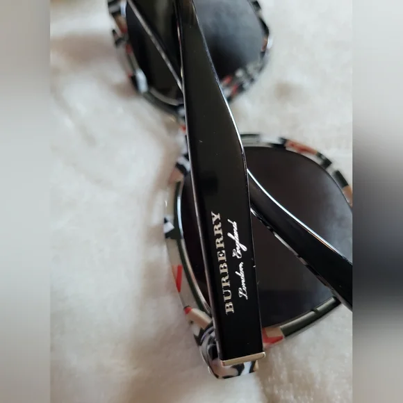 Burberry Women's Black Cat-Eye Sunglasses - Picture 11 of 11